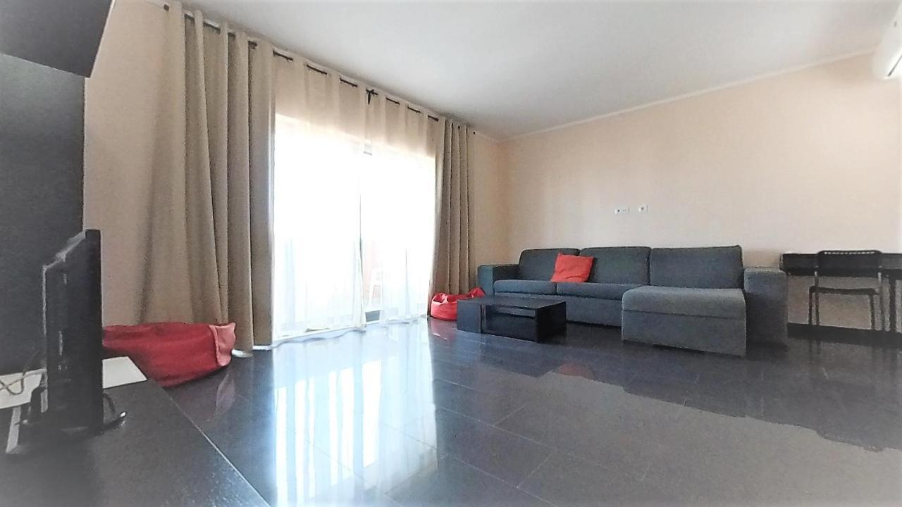Apartamentos Turisticos Rocha Tower 4 Portimão Εξωτερικό φωτογραφία